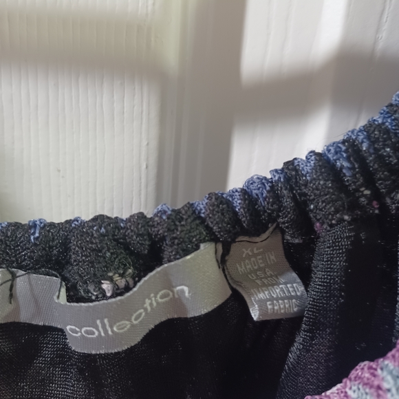 Multicolor Chevron Women's Top - Picture 2 of 10